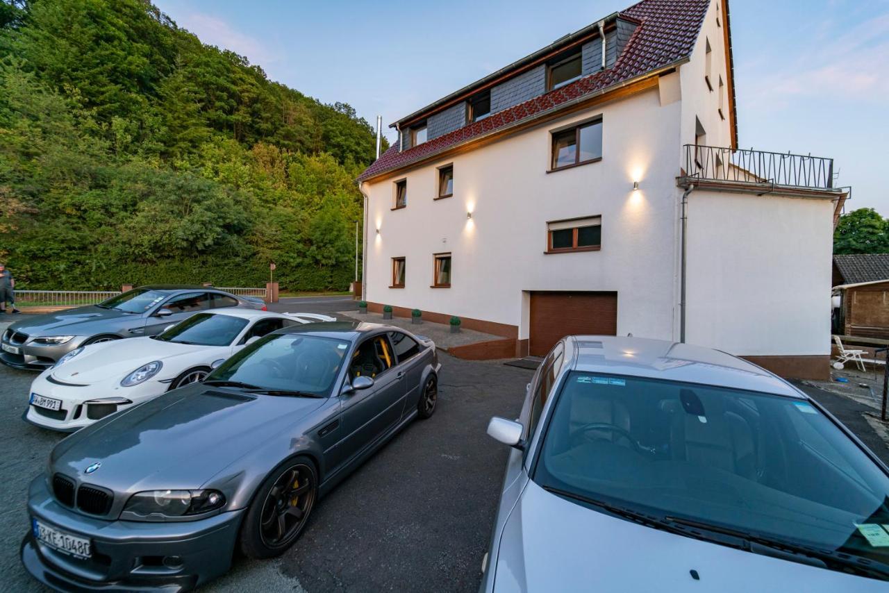 North Loop Rooms Adenau Esterno foto